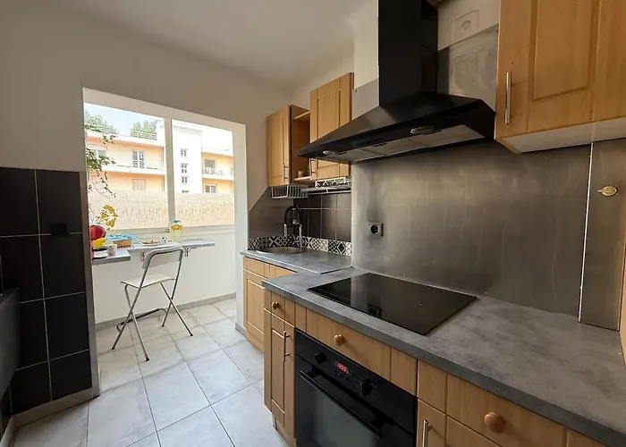 3bd Juan-les-pins Near And Centre *